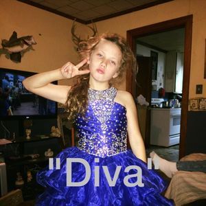 Meet your Posher, Theora's